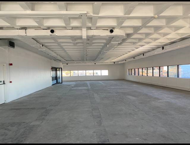 1,912M² OFFICE TO LET IN CAPE TOWN CITY CENTRE